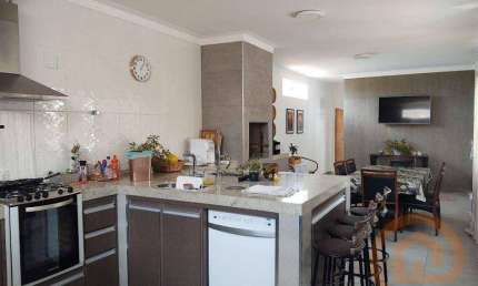 Casa com 5 dormitórios à venda, 250 m² por R$ 1.060.000,00 - Jardim Messina - Jundiaí/SP