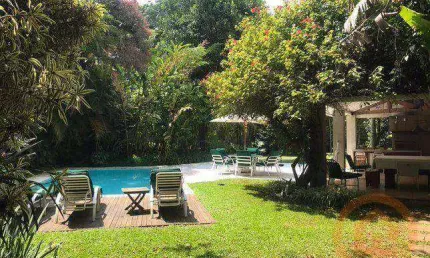 Casa com 3 suítes à venda, 550 m² por R$ 6.900.000 - Jardim Guedala - São Paulo/SP