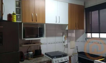 Apartamento com 2 dormitórios à venda, 45 m² por R$ 335.000 - Vila Rami - Jundiaí/SP