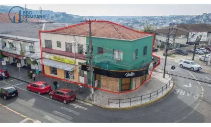 Apartamento com 3 dormitórios para alugar, 75 m² por R$ 1.000,00/mês - Centro - Irati/PR