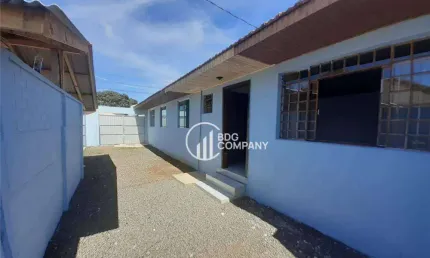 Casa com 2 dormitórios para alugar por R$ 820,00/mês - Jardim Virgínia - Irati/PR