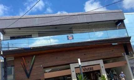 Apartamento com 4 dormitórios para alugar, 305 m² por R$ 3.400,00/mês - Centro - Irati/PR