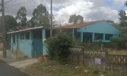 Casa à venda com 672,20m² de área por R$ 240.000 - Vila São João - Irati/Paraná