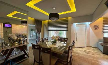 Casa com 4 dormitórios à venda, 416 m² por R$ 2.150.000,00 - Centro - Carambei/PR