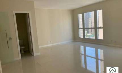 Sala comercial para alugar na Pref Osmar Cunha, 416, Centro, Florianópolis por R$ 3.795