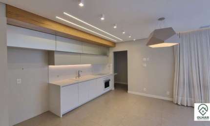 Apartamento com 3 quartos para alugar na Rua Coronel Pedro Demoro, 1507, Balneário, Florianópolis por R$ 7.900
