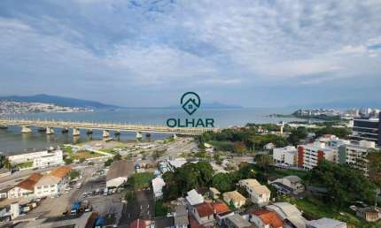 Apartamento com 3 quartos para alugar na Avenida Governador Ivo Silveira, 177, Estreito, Florianópolis por R$ 4.300