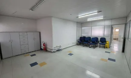 Ponto comercial para alugar no Uberaba, Curitiba 