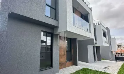 Sobrado de Condomínio com 3 quartos, Uberaba, Curitiba - R$ 829 mil, Cod: SO0026