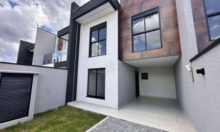 Sobrado com 3 quartos, Cruzeiro, São José dos Pinhais - R$ 949 mil, Cod: SO0041