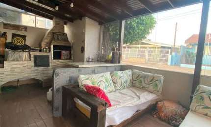 Casa com 2 quartos à venda na Rua Libório Muller, 509, Santos Dumont, São Leopoldo por R$ 599.000