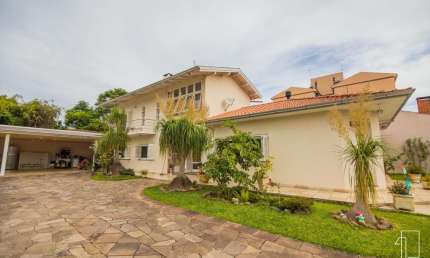Casa com 4 quartos à venda na Rua Jacob Wieckert, 494, Fião, São Leopoldo por R$ 1.800.000
