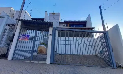 Casa com 3 quartos à venda na Rua Paulo Uebel, 69, Campestre, São Leopoldo por R$ 750.000