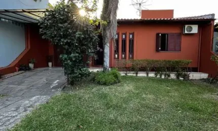 Casa com 3 quartos à venda na Rua Gesse Ávila de Souza, 140, Feitoria, São Leopoldo por R$ 470.000