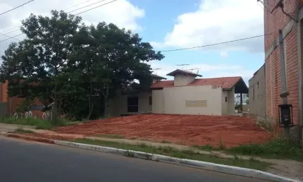 Terreno à venda na Avenida Primeiro de Março, Industrial, Novo Hamburgo por R$ 330.000