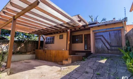Casa com 2 quartos à venda na Rua Arthur Berger, 73, Fazenda São Borja, São Leopoldo por R$ 350.000