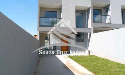 Sobrado com Amplo Terreno de 227,50 M² - 03 Quartos (01 Suíte)