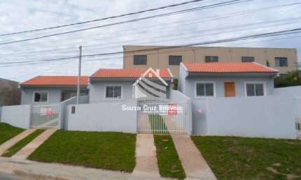 Casas de Frente para Rua - 03 Quartos- Divisa com Curitiba.