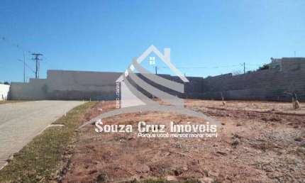 Terreno em Condomínio com Projeto Aprovado para Sobrado.