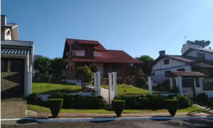 Casa com 3 quartos à venda na Rua Arábia, 465, Rincão, Novo Hamburgo por R$ 750.000