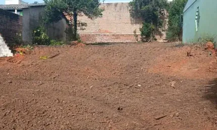 Terreno à venda na Bélgica, 80, Rincão, Novo Hamburgo por R$ 235.000