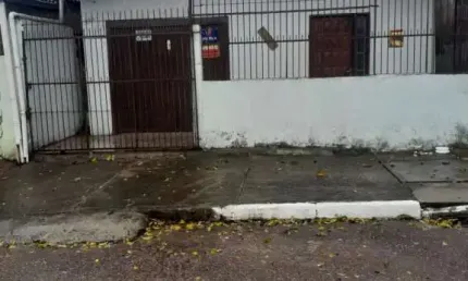 Casa com 3 quartos à venda na Orlando Silva, 635, Canudos, Novo Hamburgo por R$ 265.900