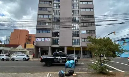 Apartamento com 2 quartos à venda na Rua Joaquim Nabuco, 1044, Centro, Novo Hamburgo por R$ 250.000