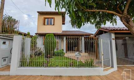 Casa com 3 quartos à venda na Rua Bragança, 156, Sol Nascente, Estância Velha por R$ 500.000
