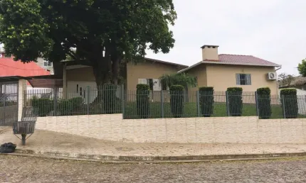 Casa com 3 quartos à venda na Rua Manoel Moura, 767, Campestre, São Leopoldo por R$ 890.000