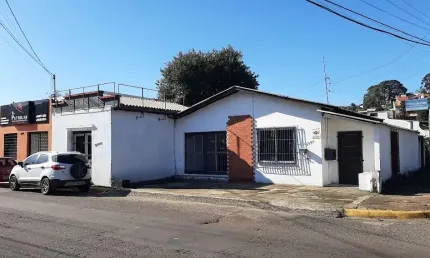Casa com 4 quartos à venda na Avenida Pedro Adams Filho, 2661, Ouro Branco, Novo Hamburgo por R$ 600.000