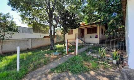 Casa com 2 quartos à venda na Rua Bartolomeu de Gusmão, 3738, Canudos, Novo Hamburgo por R$ 1.125.000