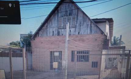 Terreno com prédio, Oportunidade excelente para construir Edifício
