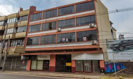 Sala comercial para alugar no Rio Branco, Porto Alegre , 103 m2 por R$ 3.500