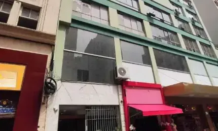 Kitnet / stúdio para alugar no centro histórico, porto alegre , 32 m2 por r$ 900