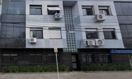 Apartamento com 4 quartos para alugar no Menino Deus, Porto Alegre 