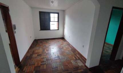 Apartamento com 2 quartos para alugar no São Geraldo, Porto Alegre 