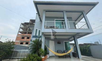Casa com 2 dormitórios à venda, 240 m² por R$ 1.350.000,00 - Gravatá - Navegantes/SC