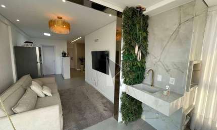Apartamento com 3 dormitórios à venda, 90 m² por R$ 675.000,00 - Centro - Navegantes/SC