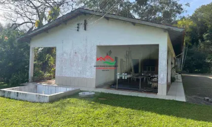 Chácara com 4 dorms, area  rural, itariri - r$ 1.5 mi, cod: 585