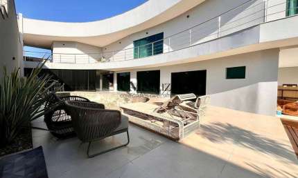 Casa à venda e para alugar em Londrina, Terras de Santana II, com 4 suítes, com 100 m²