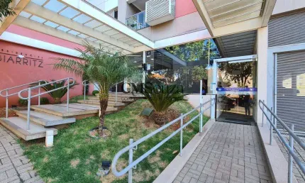 Apartamento à venda em Londrina, Vila Ipiranga, com 3 quartos, com 72 m², Biarritz