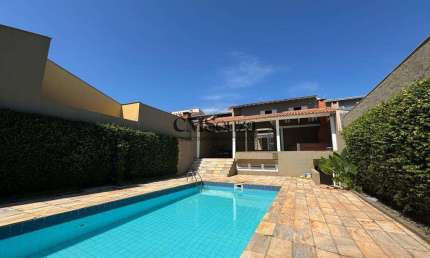 Casa para alugar em Londrina, Universitário, com 4 quartos, com 100 m²