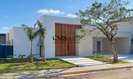 Casa à venda no Villagio do Engenho , com 3 suítes e 300m²