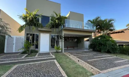 Casa em condomínio fechado com 4 quartos à venda na Rua Alcides Turini, --, Recanto do Salto, Londrina