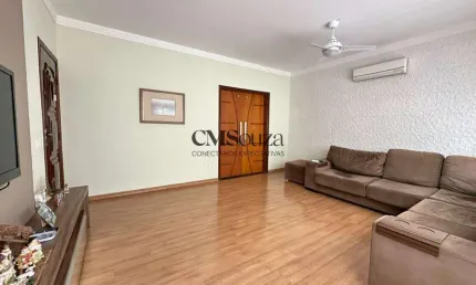 Casa a Venda no Jardim Universitário com 03 quartos e 160 m² em Londrina