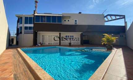 Casa para alugar em Londrina, Parque Residencial Alcântara, com 4 quartos, com 374 m²