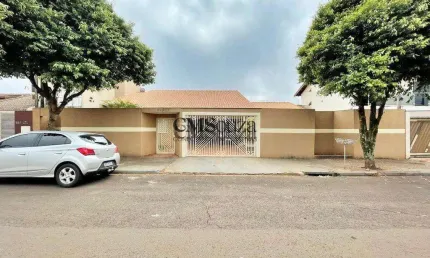 Casa à venda em Londrina, Jardim Pérola, com 4 quartos, com 100 m²