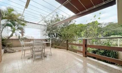Casa à venda em Londrina, Quebec, com 4 quartos, com 100 m²