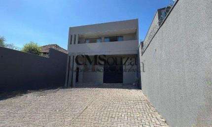 Loja à venda e para alugar em Londrina, Leonor, com 150 m²