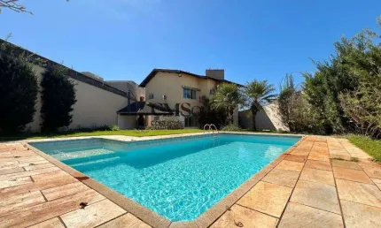 Casa para alugar em Londrina, Tucano, com 4 suítes, com 330 m²